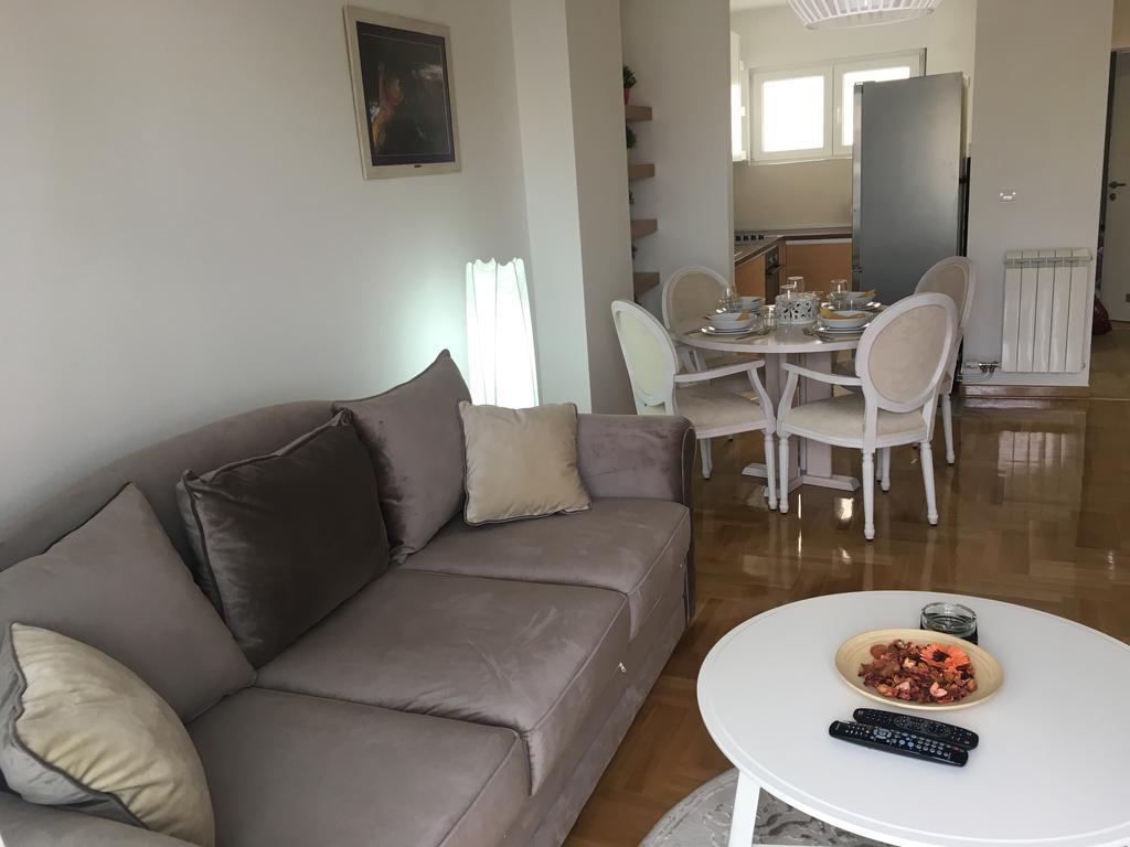 Apartment Posejdon Βελιγράδι Εξωτερικό φωτογραφία