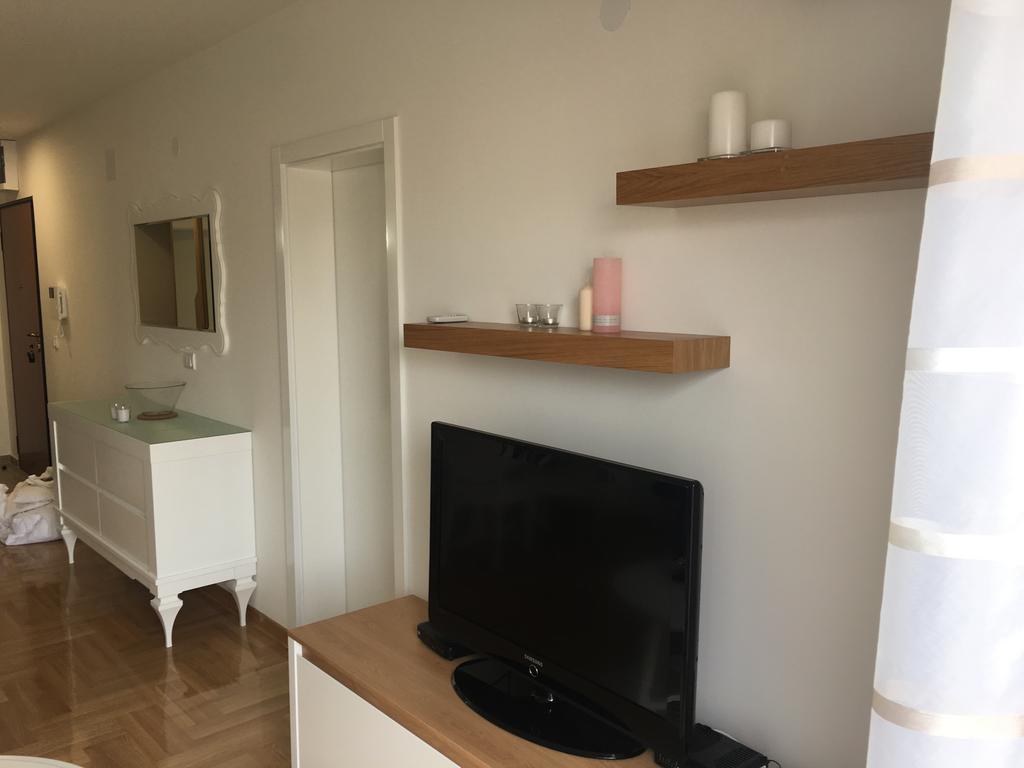 Apartment Posejdon Βελιγράδι Εξωτερικό φωτογραφία