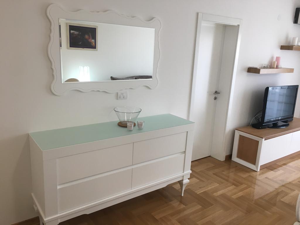 Apartment Posejdon Βελιγράδι Εξωτερικό φωτογραφία