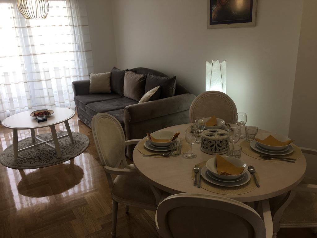 Apartment Posejdon Βελιγράδι Εξωτερικό φωτογραφία